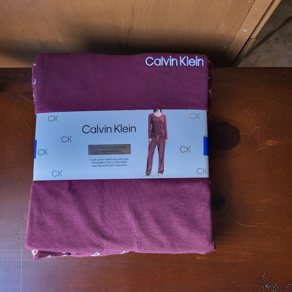 NEW Calvin Klein PJs